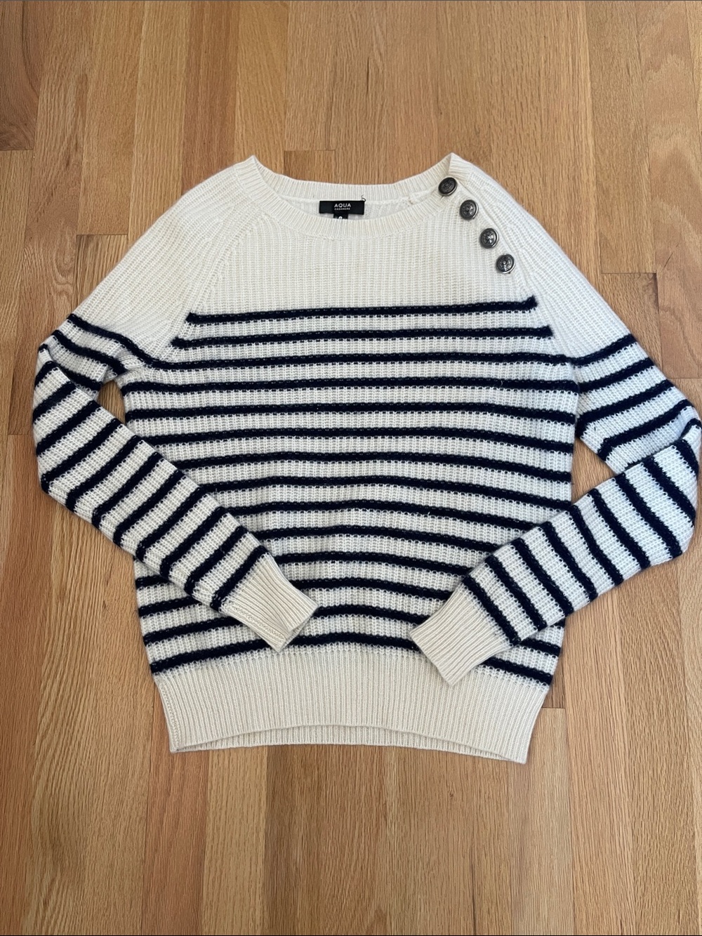Cashmere sweater